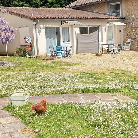 Bel Appartement T2 Climatise Avec Piscine Poitiers-Futuroscope-Creps De Poitiers Vouneuil-sous-Biard Zewnętrze zdjęcie