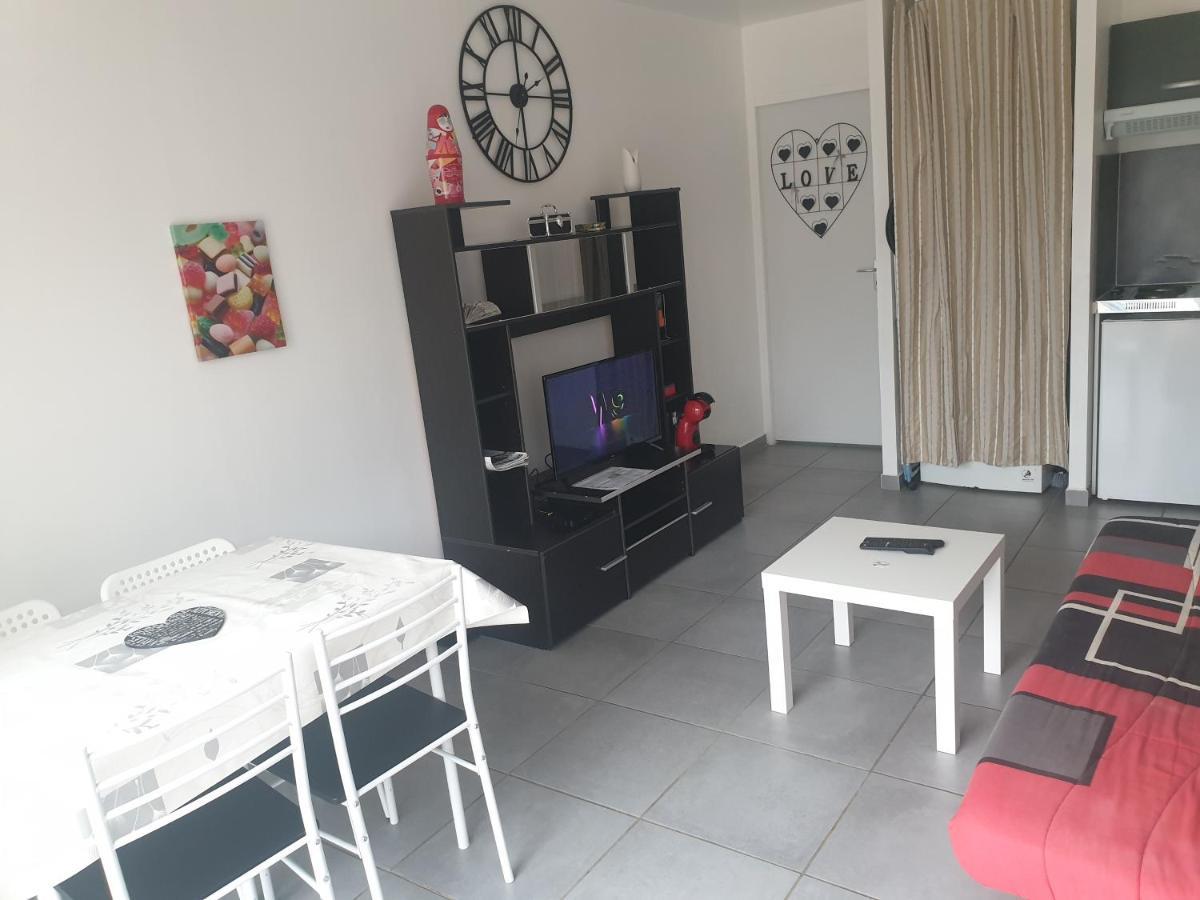 Bel Appartement T2 Climatise Avec Piscine Poitiers-Futuroscope-Creps De Poitiers Vouneuil-sous-Biard Zewnętrze zdjęcie