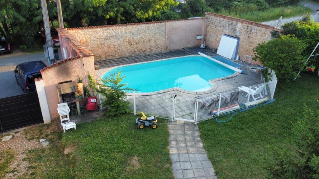 Bel Appartement T2 Climatise Avec Piscine Poitiers-Futuroscope-Creps De Poitiers Vouneuil-sous-Biard Zewnętrze zdjęcie